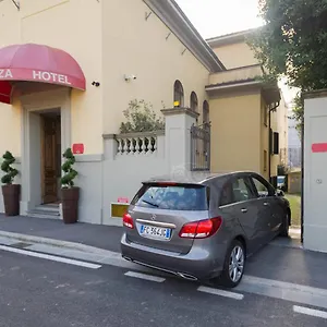 La Fortezza Ξενοδοχείο